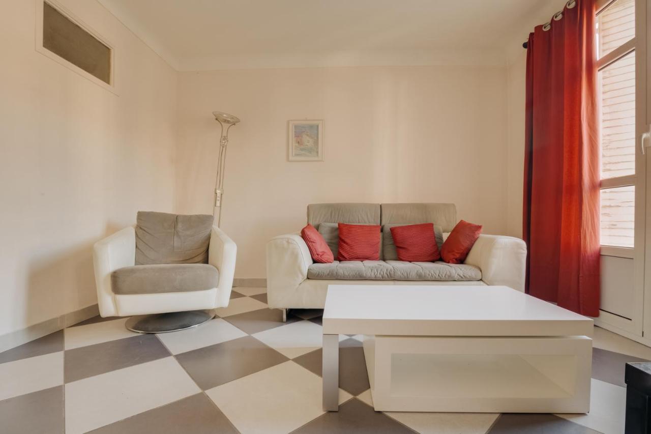 Charming Flat In The Middle Of Nizza Esterno foto