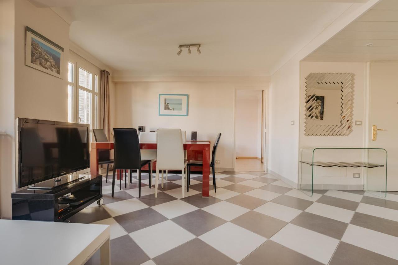 Charming Flat In The Middle Of Nizza Esterno foto