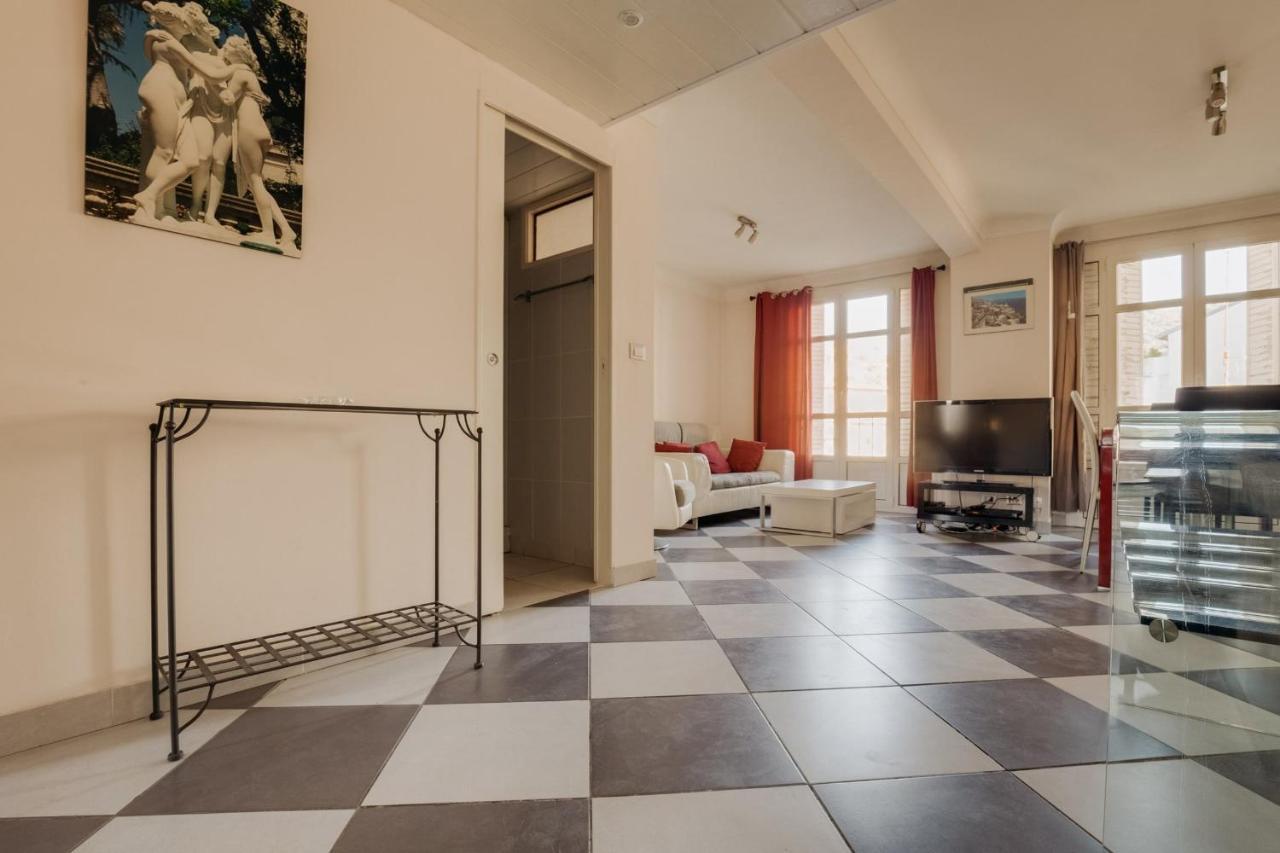 Charming Flat In The Middle Of Nizza Esterno foto